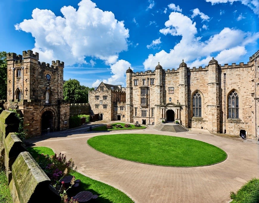 Photo of Durham Castle courtyard on a sunny day